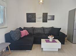 Apartment Slanica Beach Escape
