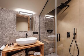 El Giof Alpine Home