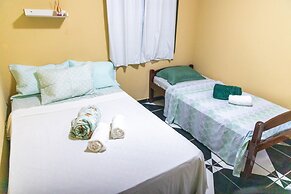 Casa com Wi-fi e Churrasqueira a 300m da Praia