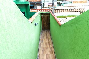 Casa com Wi-fi e Churrasqueira a 300m da Praia