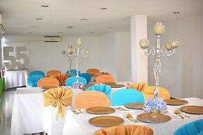 Hotel Dinastia Real