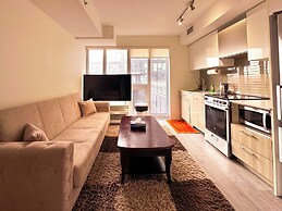 The Dundas Suites