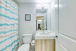 The Dundas Suites