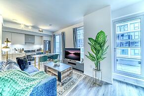The Dundas Suites