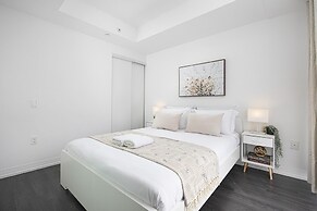 The Dundas Suites