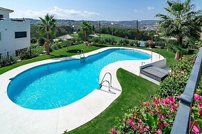 Dja- Modern 2 Bedroom Apartment Close to Beach