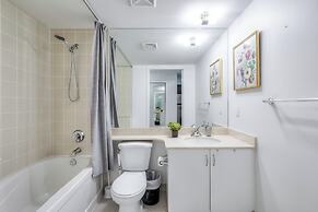 Neptune Fort York Suites