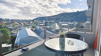 Moderno impecable Cercano a terminales