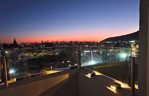 Moderno impecable Cercano a terminales