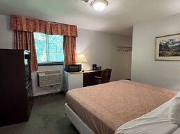 Rocky Mountain Lodge & Suites