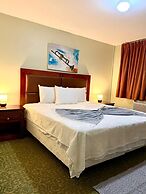 Rocky Mountain Lodge & Suites