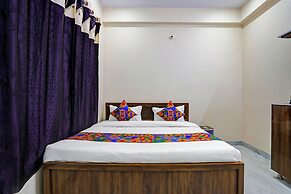 Fabhotel Dwarika Inn