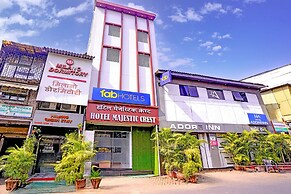 Fabhotel Majestic Crest
