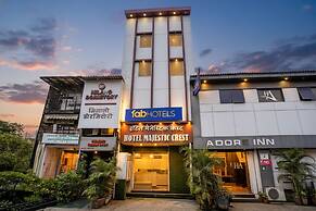 Fabhotel Majestic Crest