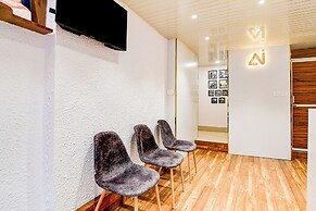 Fabhotel Adhiraj Inn