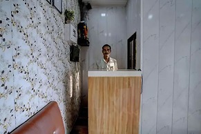 Fabhotel Saini Residency