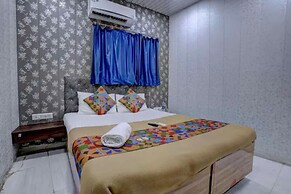 Fabhotel Saini Residency