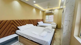 Fabhotel Aliza