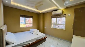 Fabhotel Aliza