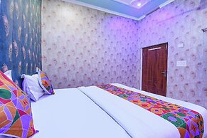 Fabhotel Royal Villa