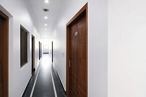 Fabhotel Royal Villa