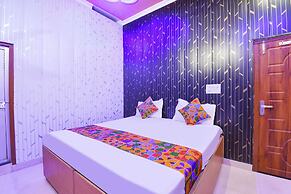 Fabhotel Royal Villa