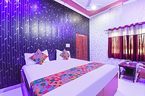 Fabhotel Royal Villa
