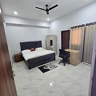 Fabhotel City Charm