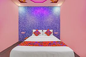 Fabhotel Day And Night Palace