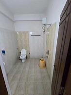 Fabhotel Silver Suites