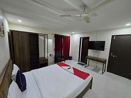 Fabhotel Silver Suites