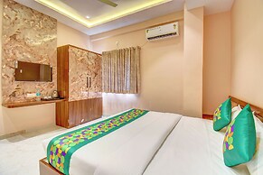 Fabhotel Ayodhya