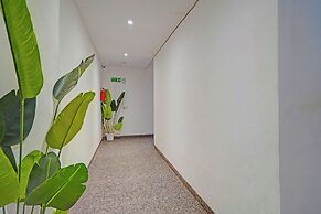Fabhotel Pingla Residency