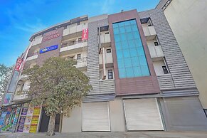 Fabhotel Pingla Residency