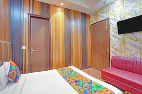 Fabhotel Pingla Residency