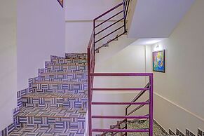Fabhotel Padma