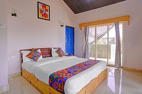 Fabhotel Padma