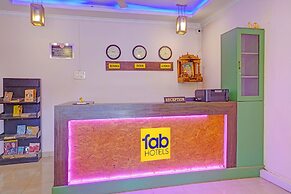 Fabhotel Padma