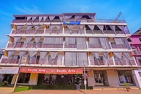 Fabhotel Padma