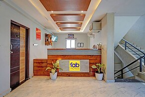 Fabhotel Pearl Inn