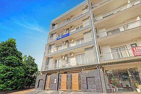 Fabhotel Premier Stays