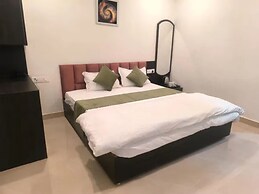 Fabhotel Swastik Villa