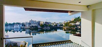 Moti Mahal Lakeview Pichola Hotel
