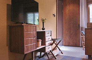 Jinglu Lanshan Inn