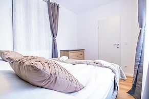 Ideal 2BR 1LR Apt for 6P Donaustadt