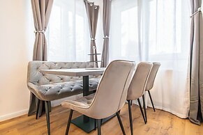 Ideal 2BR 1LR Apt for 6P Donaustadt