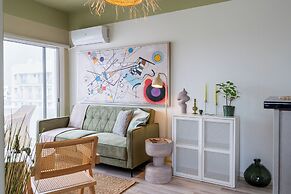 Dune - 1BR & Balcony in Mackenzie