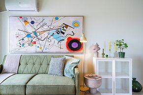 Dune - 1BR & Balcony in Mackenzie