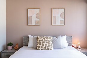 Dune - 1BR & Balcony in Mackenzie