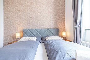 Sweet 2BR 1LR Apartment Donaustadt